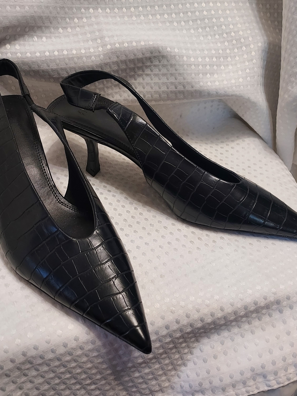 H&M Black Croc-Embossed Pointed Slingback Heels, US Size 9 - 9.5